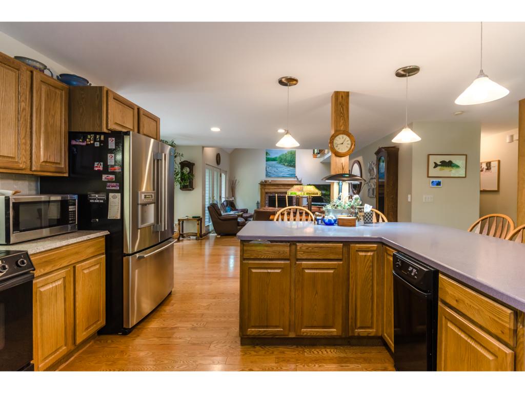 16 Mont Vernon Road Amherst, NH 03031 - Photo 11 of 36