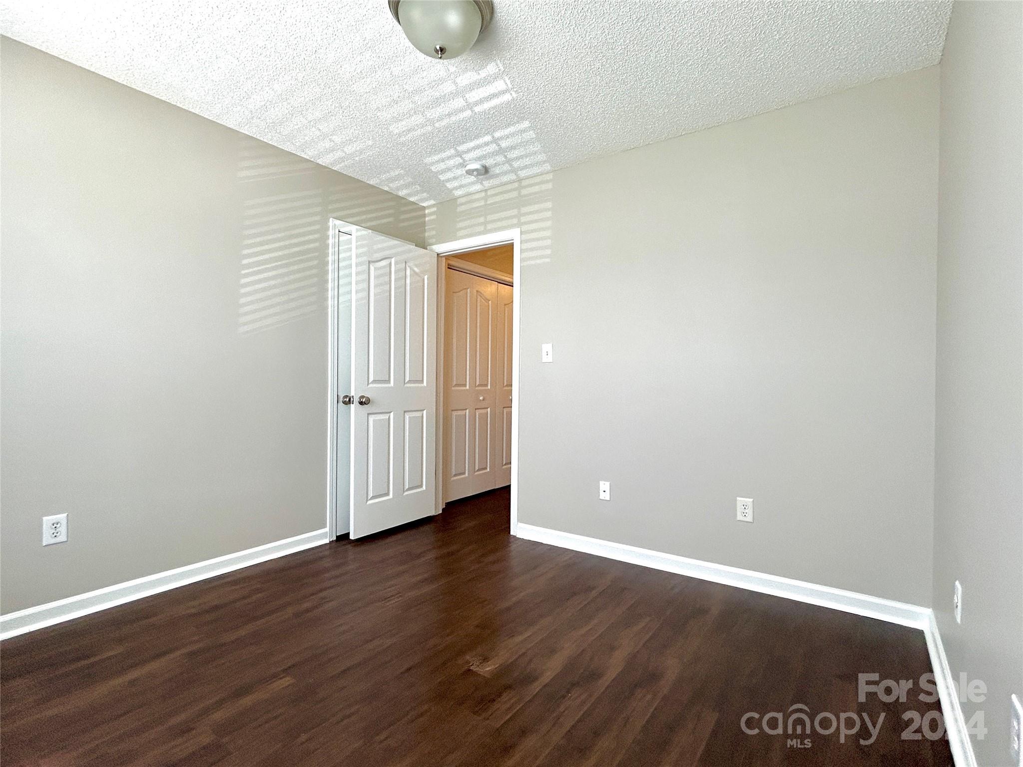 13403 Willow Falls Road Charlotte, NC 28215 - Photo 15 of 28 Gallery Image 15
