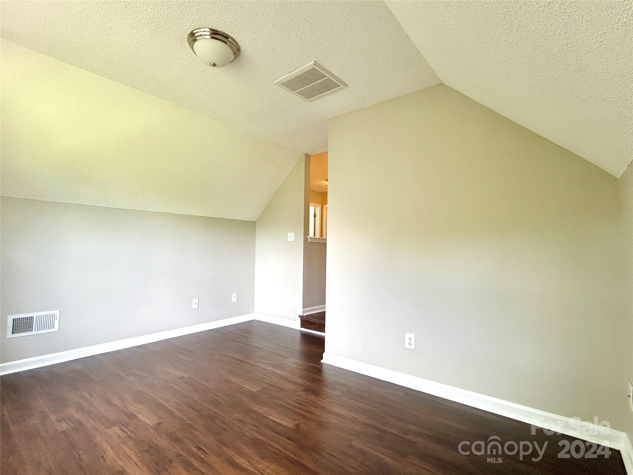 13403 Willow Falls Road Charlotte, NC 28215 - Photo 17 of 28 Gallery Image 17