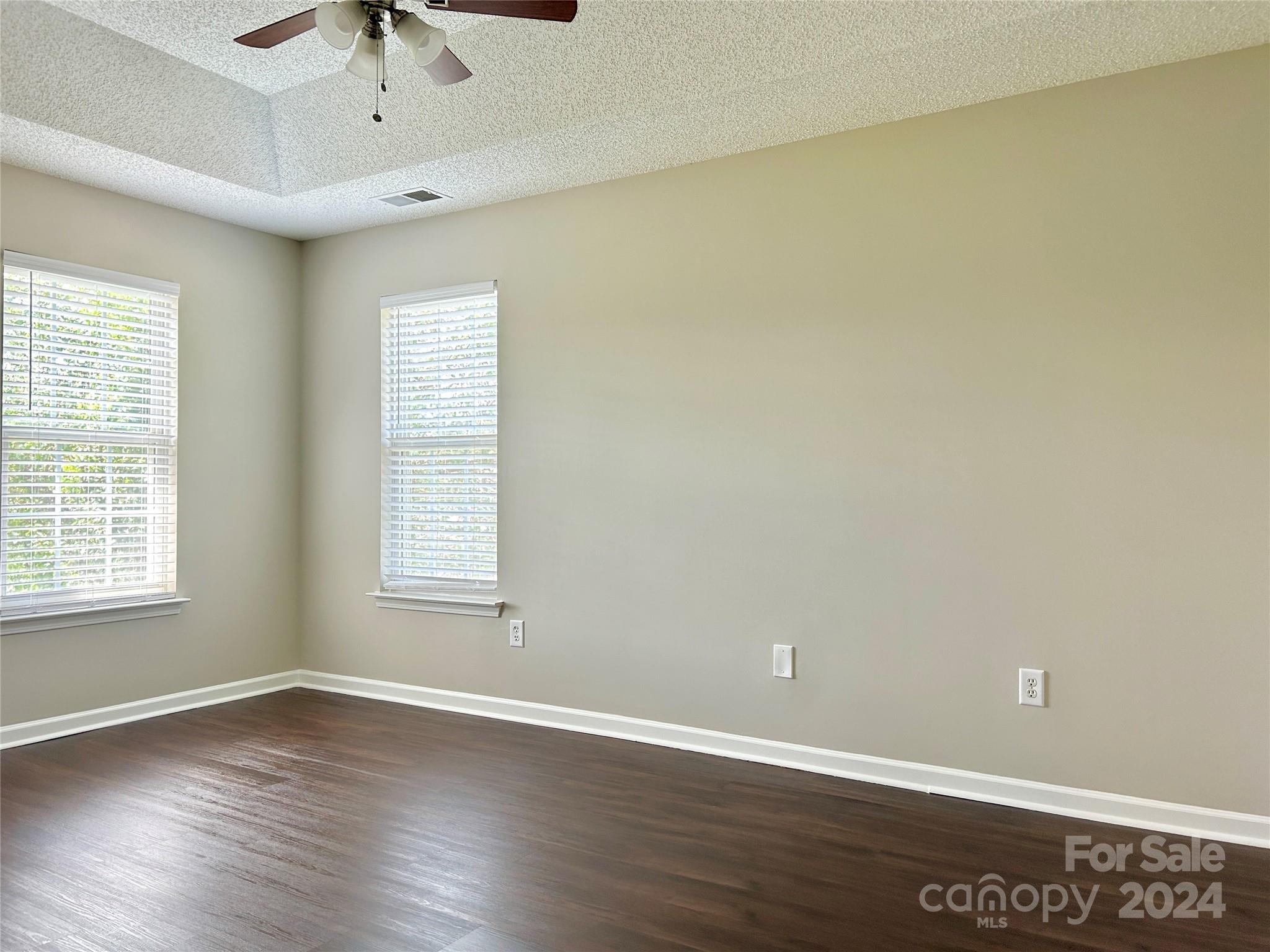 13403 Willow Falls Road Charlotte, NC 28215 - Photo 22 of 28 Gallery Image 22