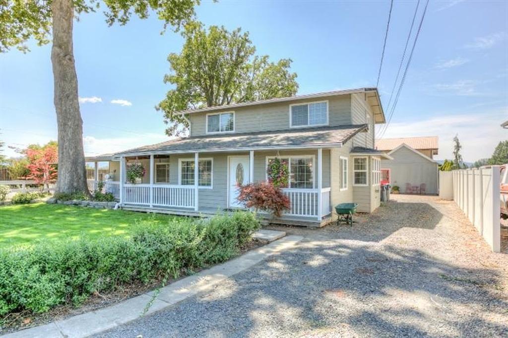5095 Gebhard Road Central Point, OR 97502 - Photo 1 of 24 Primary Photo