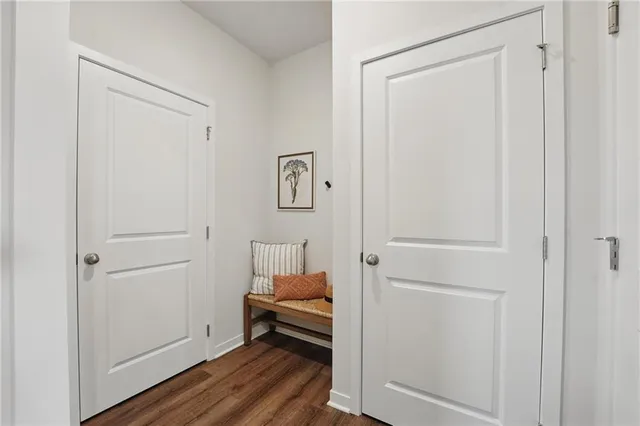 $419,990 | 2212 Crestview Court, Raymore, MO 64083