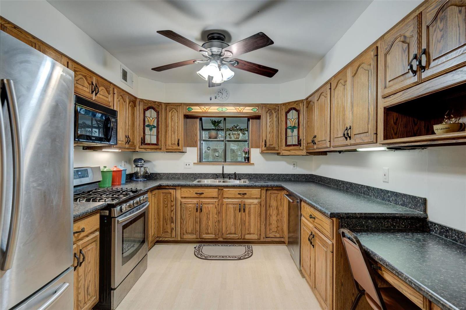 3232 Lin Tel Road St. Louis, MO 63125 - Photo 6 of 23 Gallery Image 6