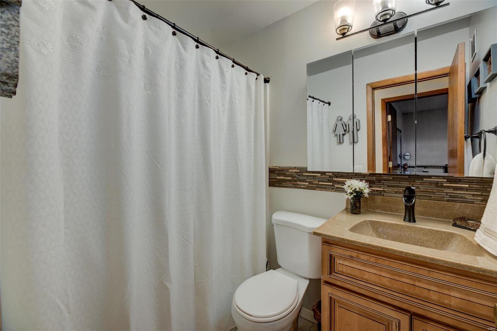 3232 Lin Tel Road St. Louis, MO 63125 - Photo 9 of 23 Gallery Image 9