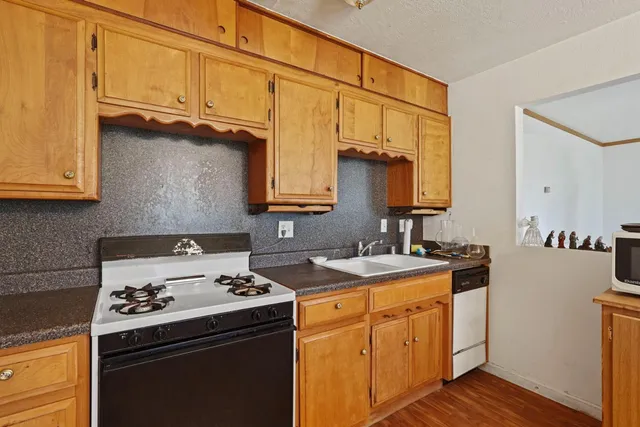 $335,000 | 256 Olmstead Drive, Sacramento, CA 95838