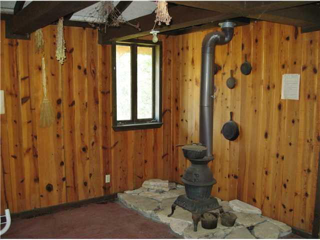 27323 Oakmont Road Valley Center, CA 92082 - Photo 18 of 18 Interior of outbuilding.