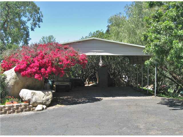 27323 Oakmont Road Valley Center, CA 92082 - Photo 5 of 18 Large Carport.