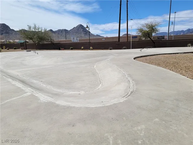 $1,375 | 1645 Lefty Garcia Way, Henderson, NV 89002