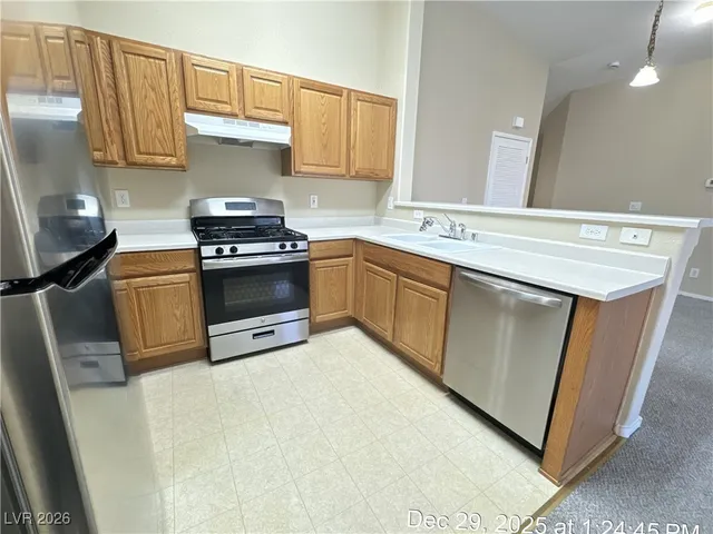 $1,375 | 1645 Lefty Garcia Way, Henderson, NV 89002