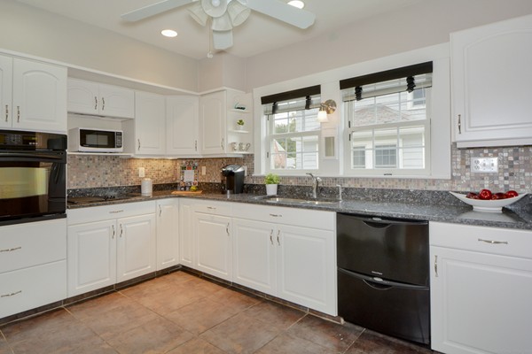 4 Realton Road Boston, MA 02132 - Photo 9 of 30 Gallery Image 9