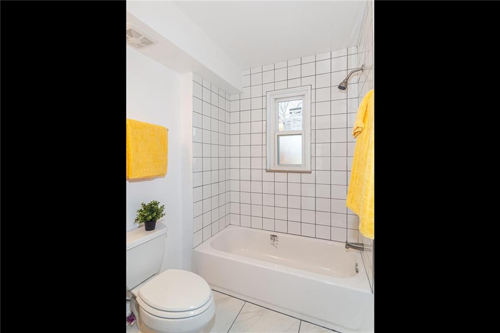 7210 Spring Mill Road Indianapolis, IN 46260 - Photo 28 of 32 Gallery Image 28