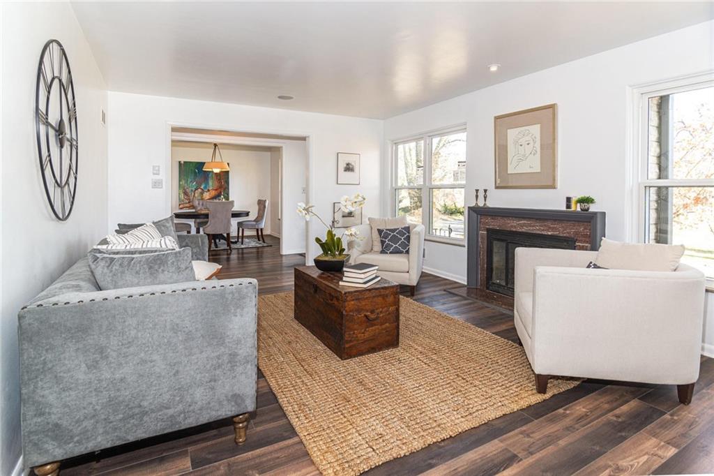 7210 Spring Mill Road Indianapolis, IN 46260 - Photo 6 of 32 Gallery Image 6
