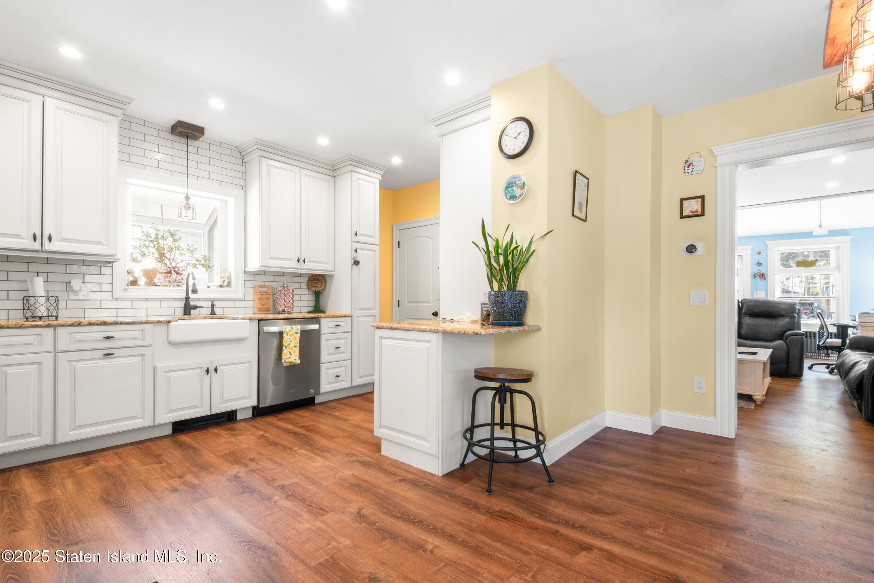 771 Delafield Avenue Staten Island, NY 10310 - Photo 10 of 25 Frank_Delafield_13