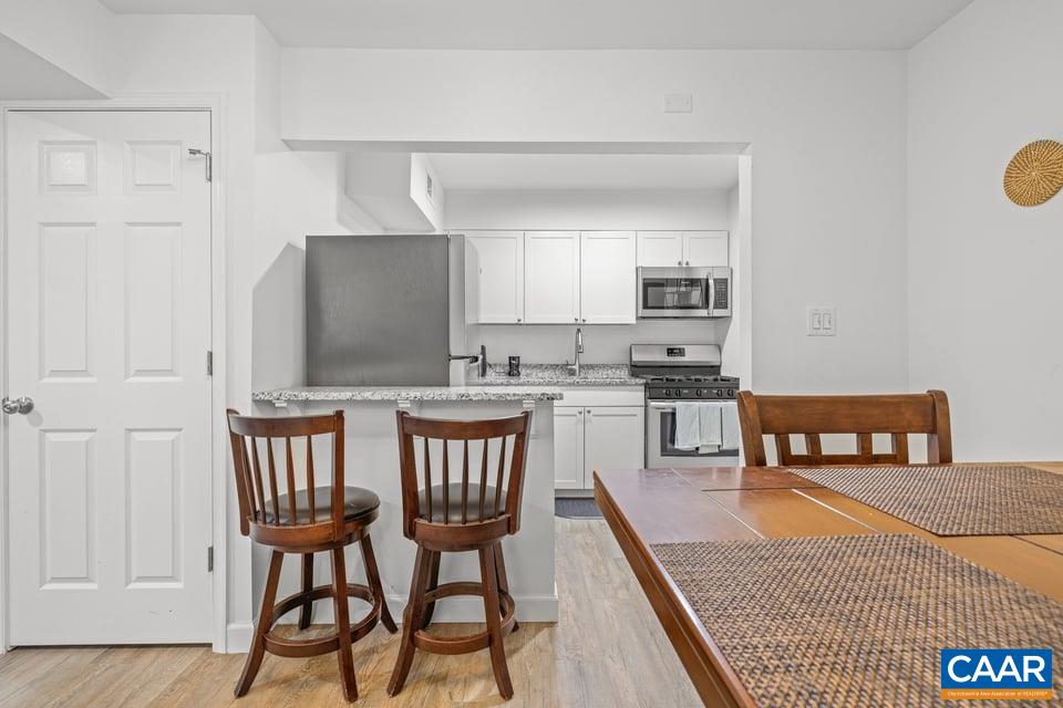 2527 Hydraulic Road, Unit 50 Charlottesville, VA 22901 - Photo 12 of 27