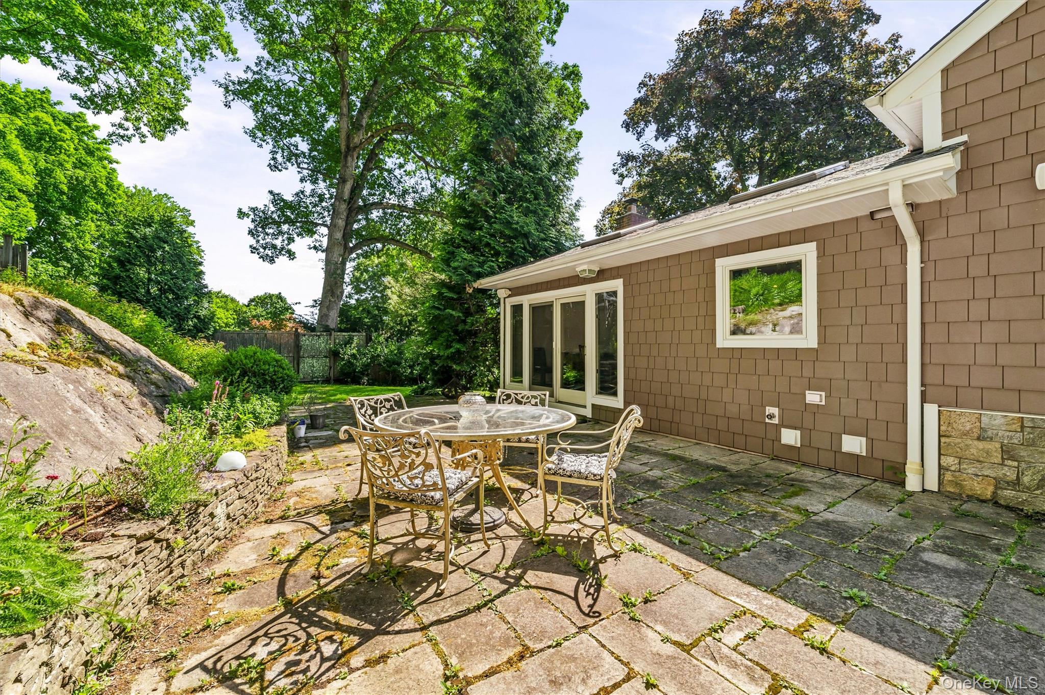 12 Overlook Road North White Plains, NY 10603 - Photo 27 of 34