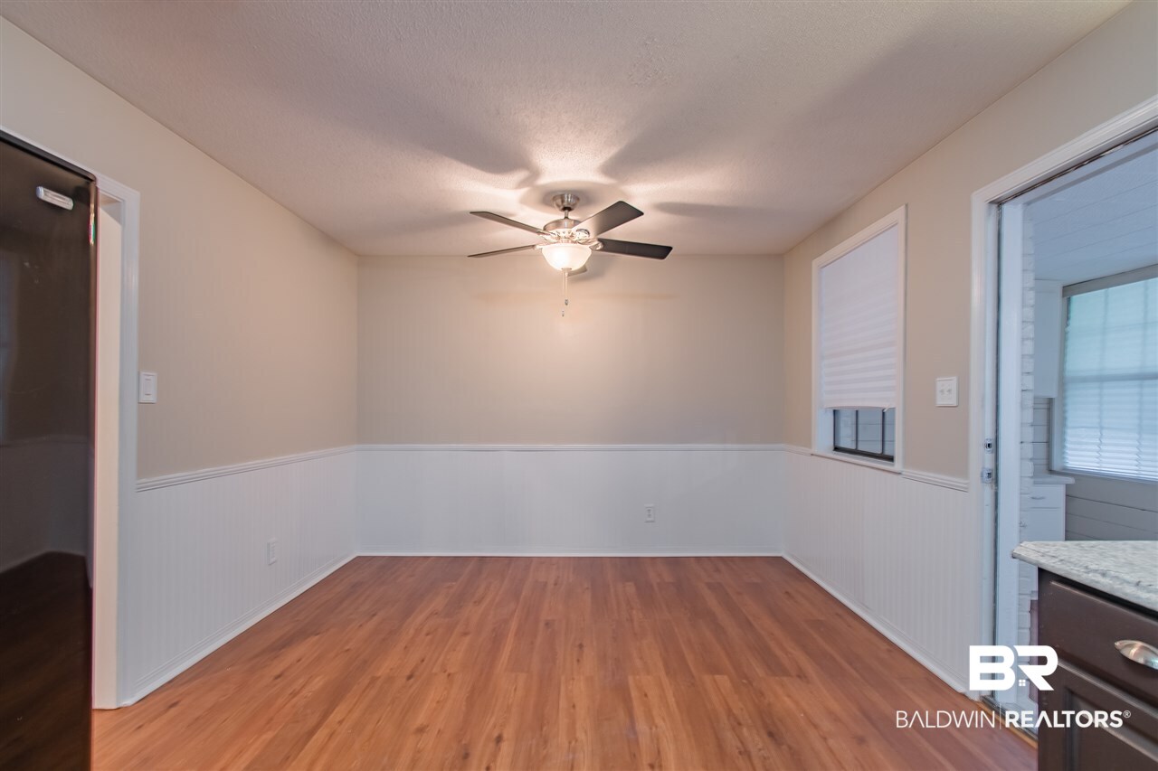 13923 Fish River Road Foley, AL 36535 - Photo 8 of 25