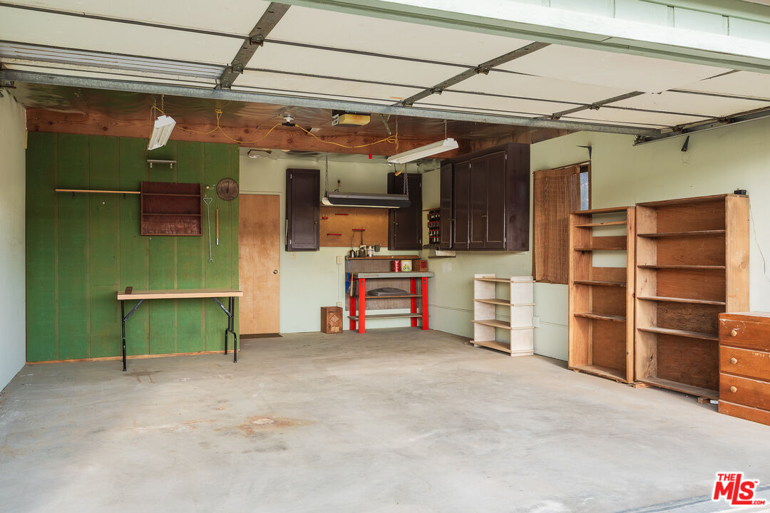 63670 Wagon Wheel Road Joshua Tree, CA 92252 - Photo 26 of 37 a view of storage and utility room