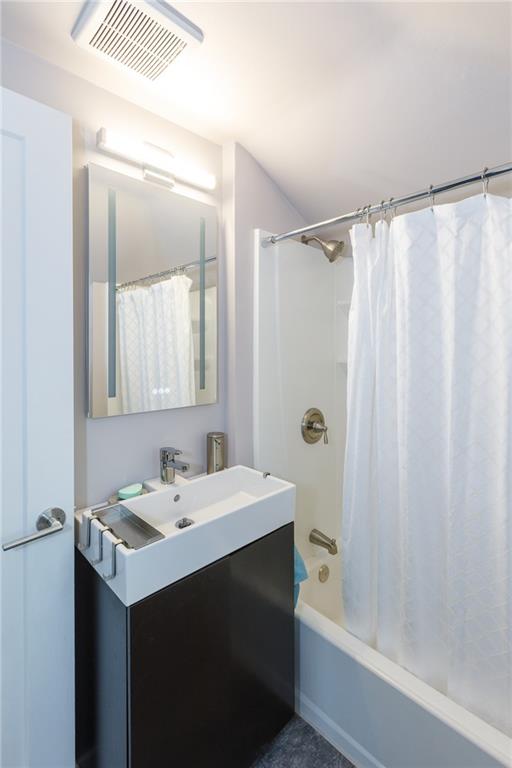 9347 Pannier Road Pittsburgh, PA 15237 - Photo 16 of 25 Full bathroom with shower/tub, European vanity, no fog mirror