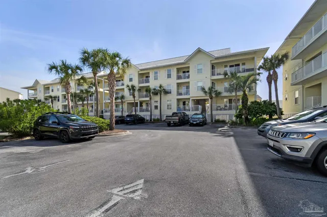 $315,000 | 8436 Gulf Boulevard, Unit 633, Navarre, FL 32566