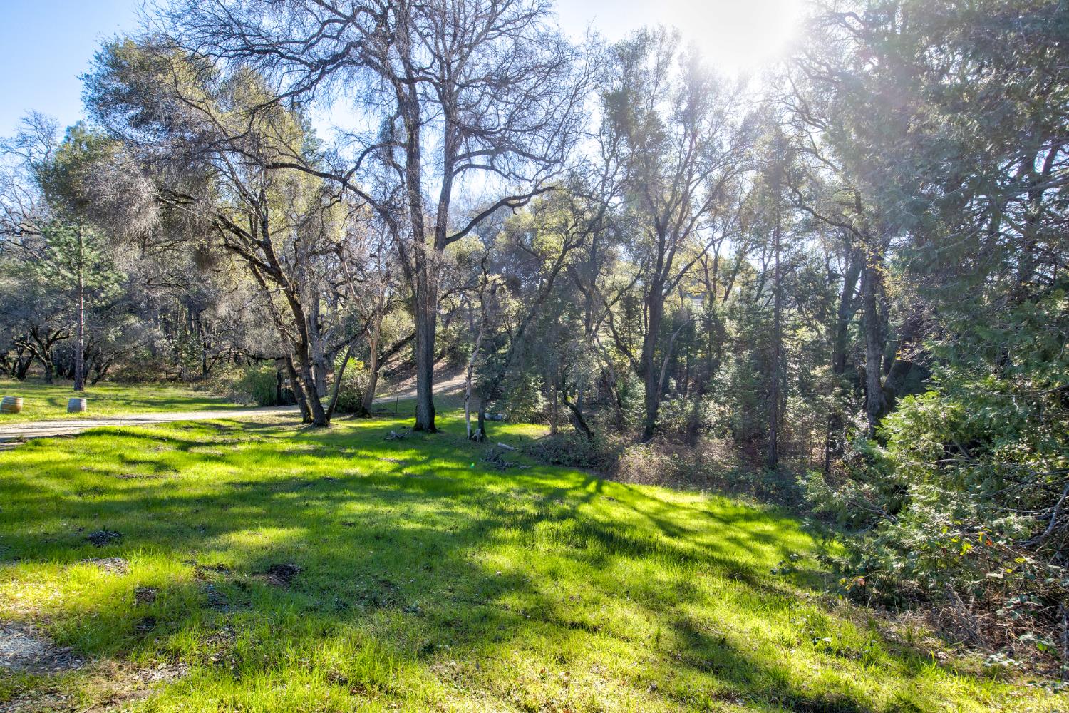 3900 Tawanka Road Somerset, CA 95684 - Photo 35 of 84