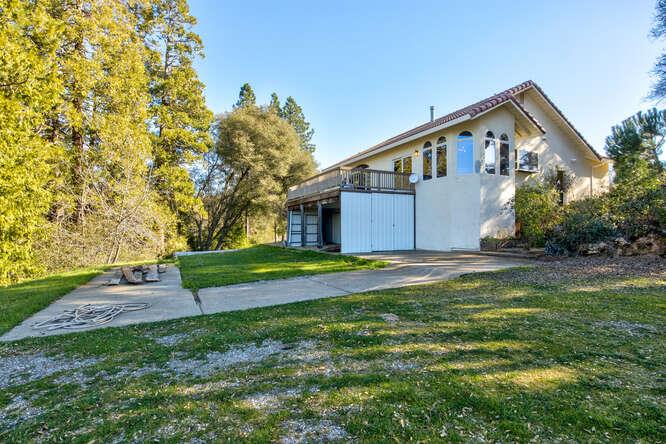 3900 Tawanka Road Somerset, CA 95684 - Photo 36 of 89