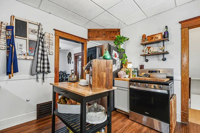 $230,000 | 1311 Jefferson Street, Muskegon, MI 49441