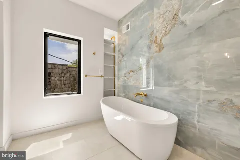 $2,595,000 | 8165 East Beach Drive Northwest, Washington, DC 20012