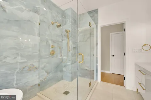 $2,595,000 | 8165 East Beach Drive Northwest, Washington, DC 20012