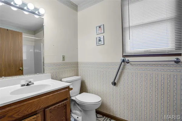 $169,900 | 212 Meadow Drive, Troy, IL 62294