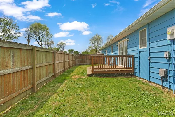 $169,900 | 212 Meadow Drive, Troy, IL 62294