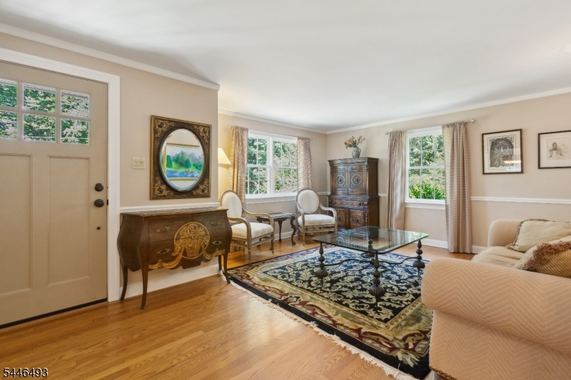 139 Long View Terrace Gillette, NJ 07933 - Photo 16 of 39