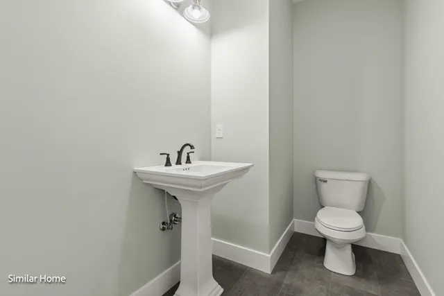 $1,125,000 | Lot J Lot J Longview Place, Brentwood, NH 03833