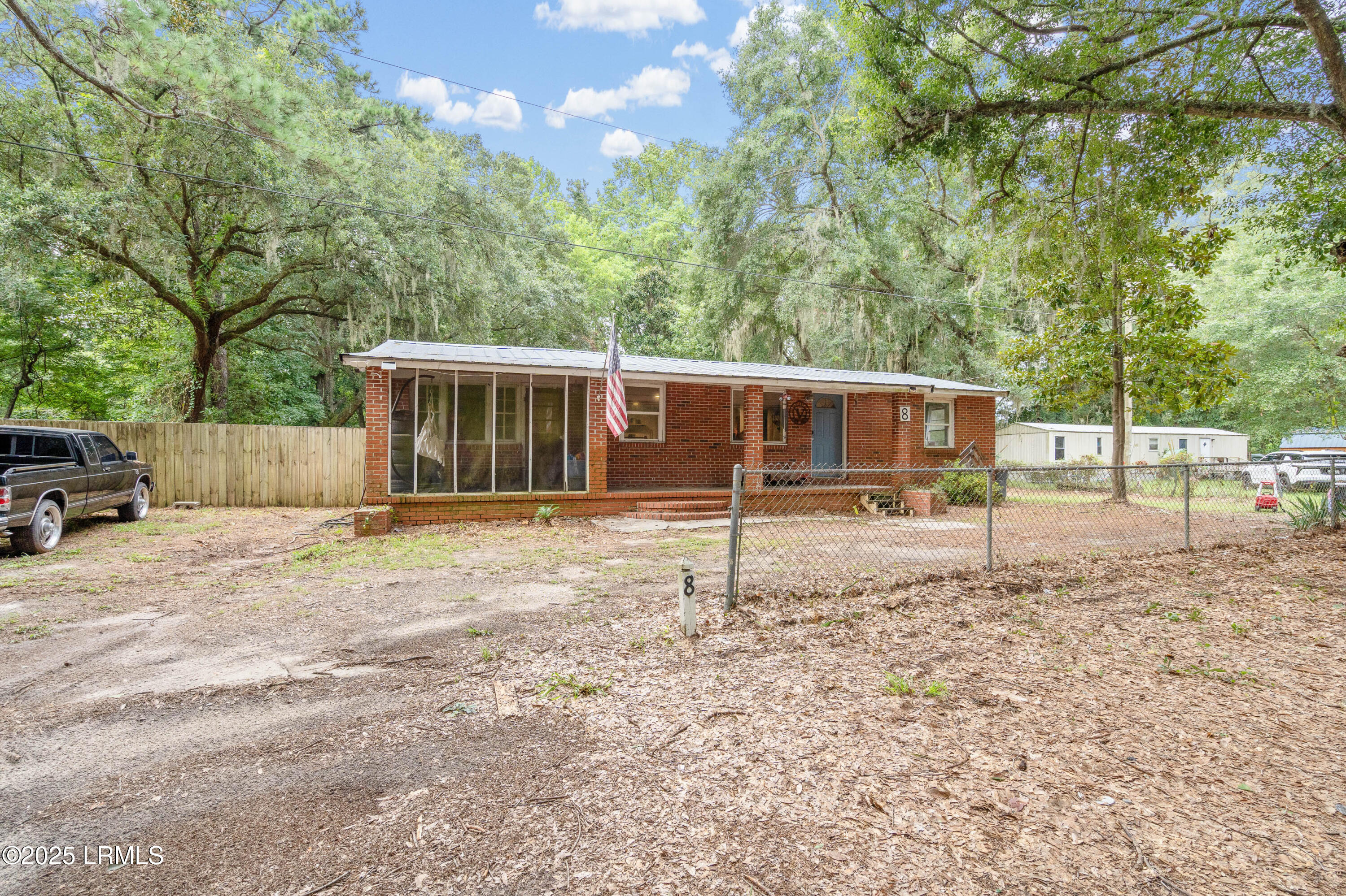 8 Billy Hill Road Beaufort, SC 29906 - Photo 3 of 42 8 Billy Hilly-4