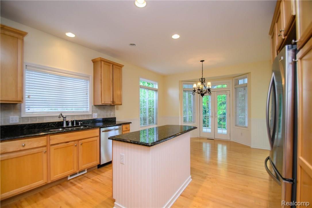 620 Park Lane Road Chelsea, MI 48118 - Photo 7 of 24 7.jpg