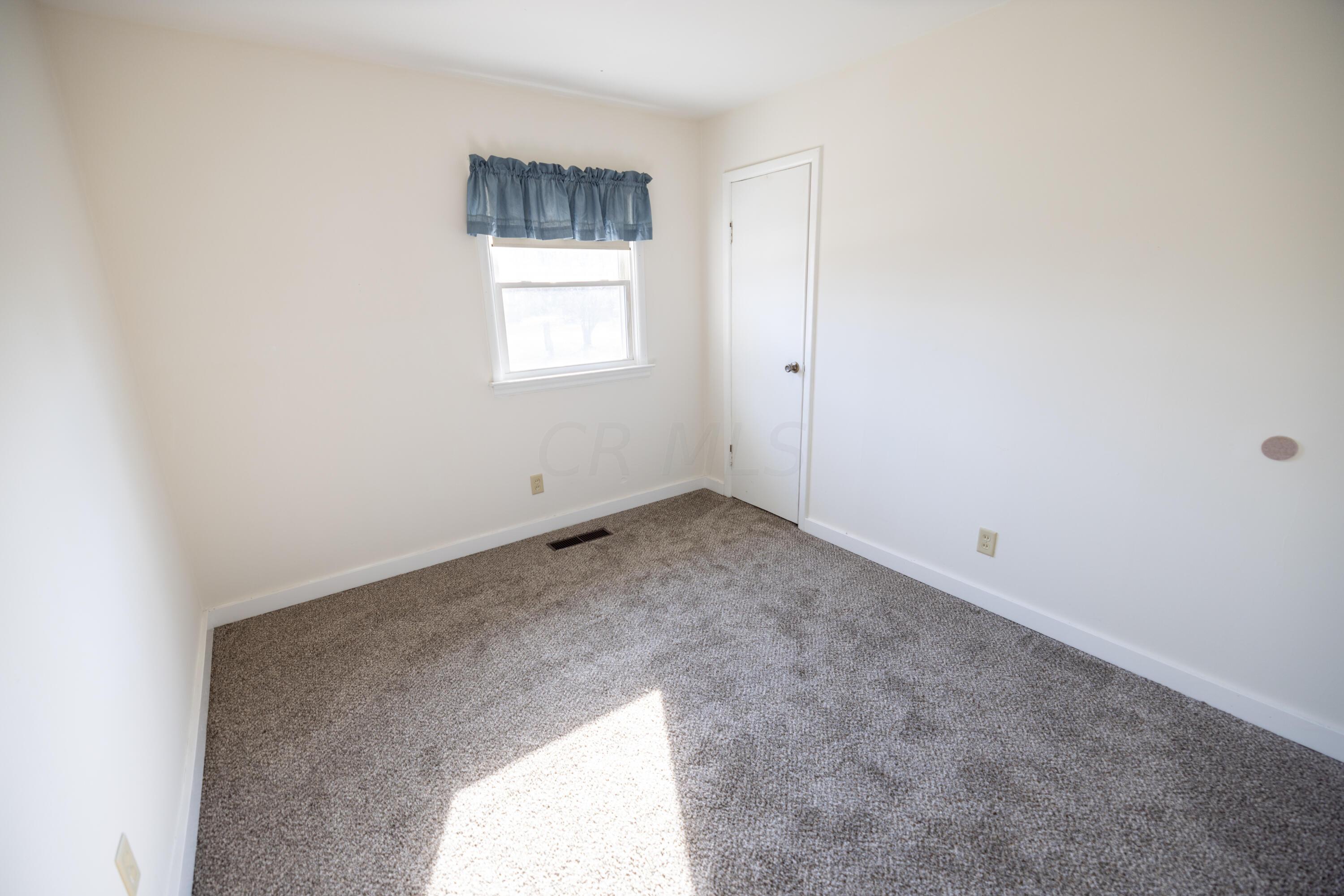 10695 Valentine Road Southwest Stoutsville, OH 43154 - Photo 17 of 38 10695 Valentine Rd SW-17