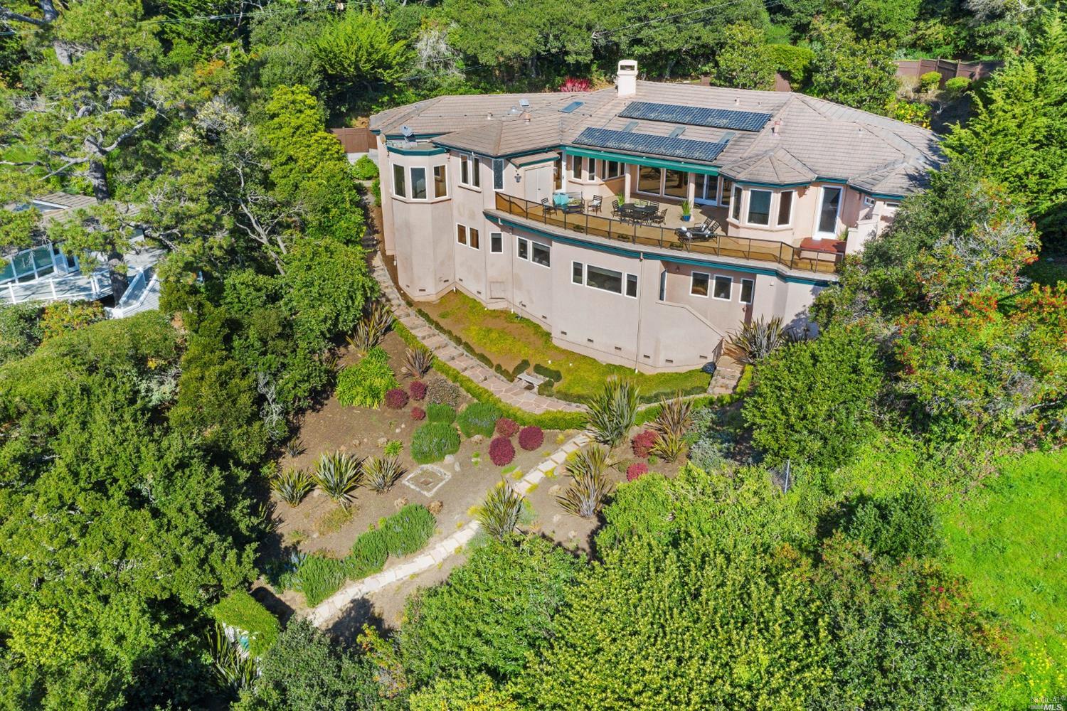 8 Pelican Point Road Belvedere, CA 94920 - Photo 1 of 1 Gallery Image 1