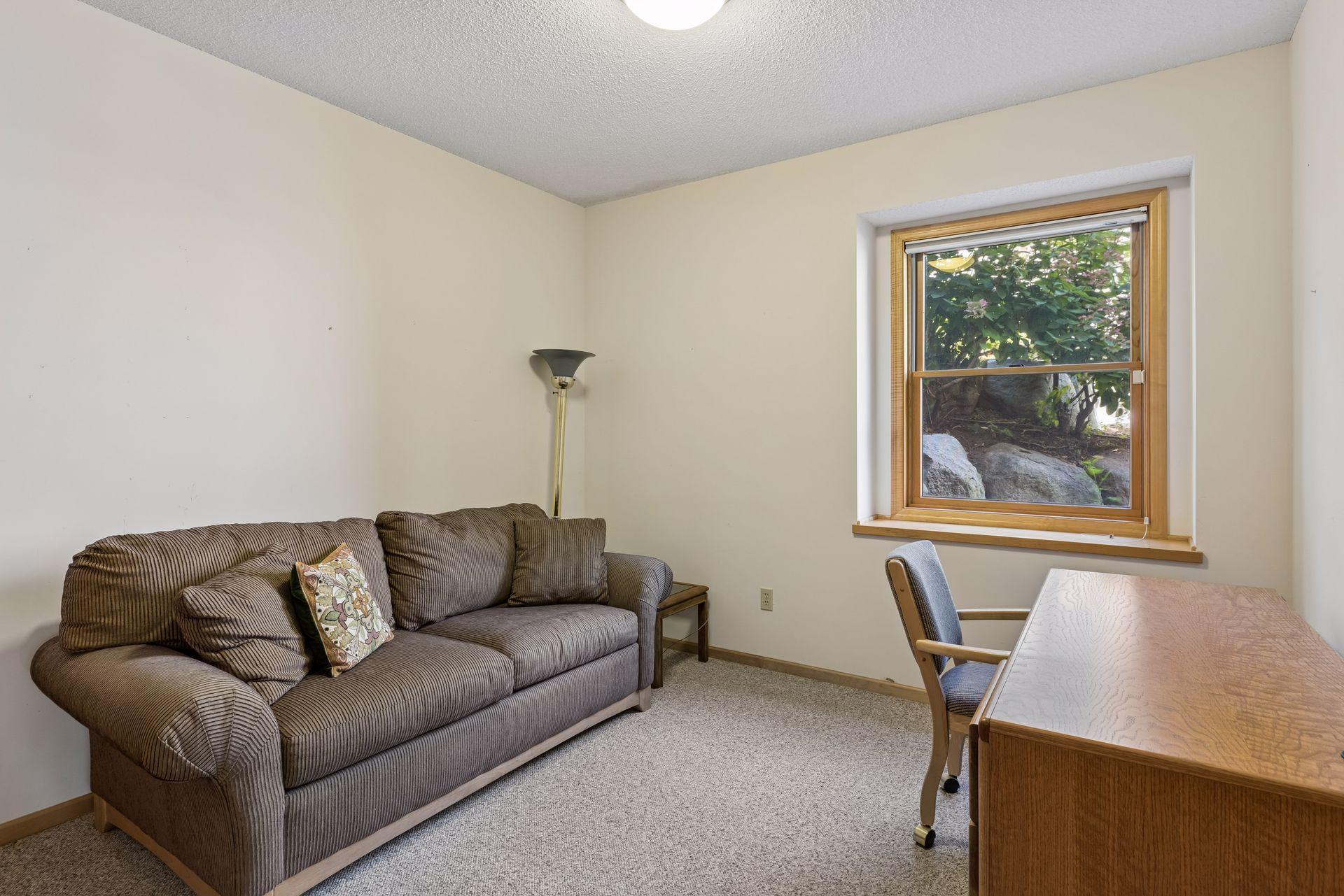 5329 Ashcroft Road Minnetonka, MN 55345 - Photo 36 of 38 Gallery Image 36