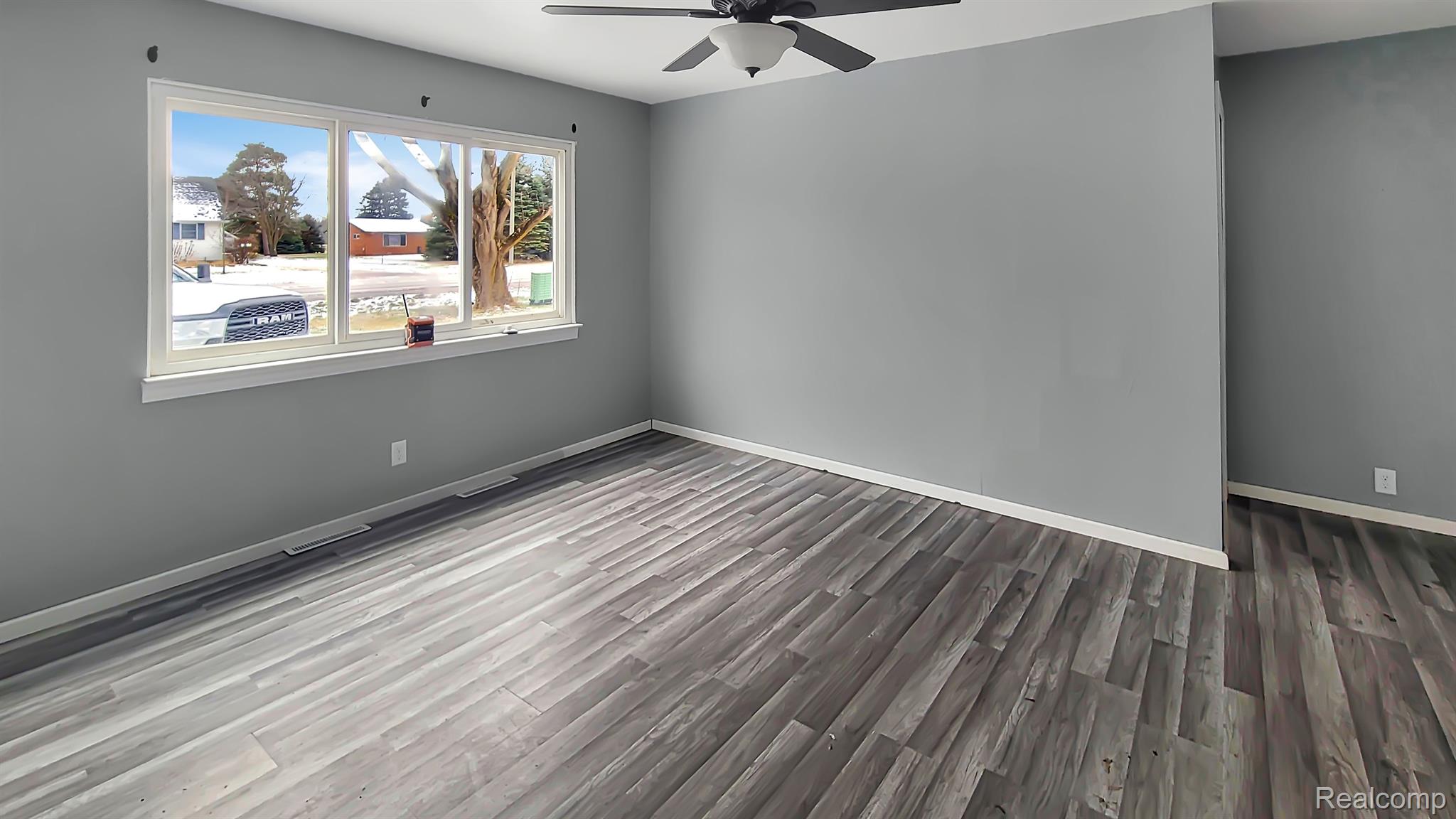 19840 Gratiot Road Merrill, MI 48637 - Photo 2 of 14 Gallery Image 2