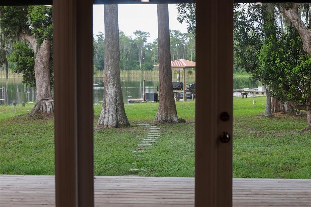 730 Crystal Lake Road Lutz, FL 33548 - Photo 22 of 35