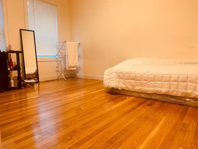 $6,000 | 128 Hillside Street, Unit 1, Boston, MA 02120