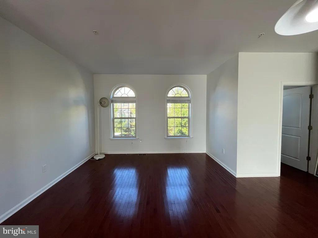 9507 Smithview Place Lanham, MD 20706 - Photo 13 of 42