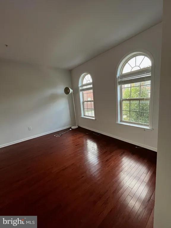 9507 Smithview Place Lanham, MD 20706 - Photo 14 of 42