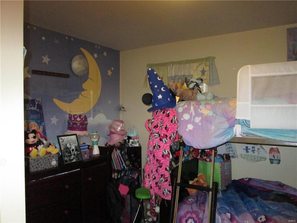 2444 Brown Road St. Louis, MO 63114 - Photo 25 of 39 Gallery Image 25
