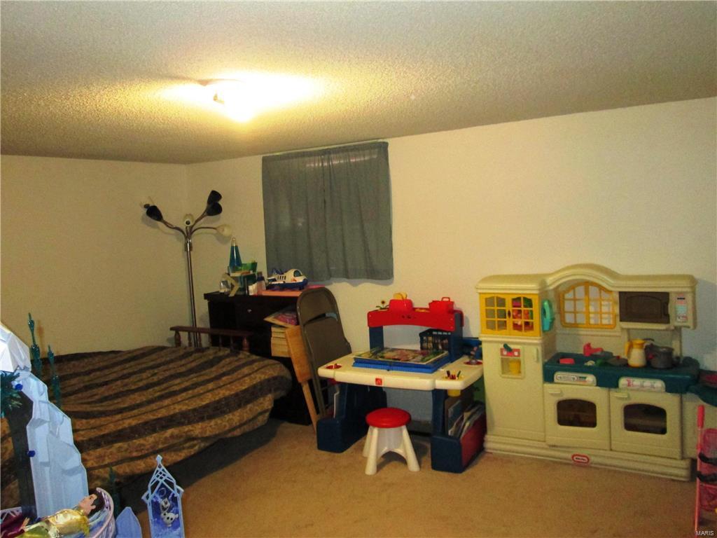 2444 Brown Road St. Louis, MO 63114 - Photo 28 of 39 Gallery Image 28