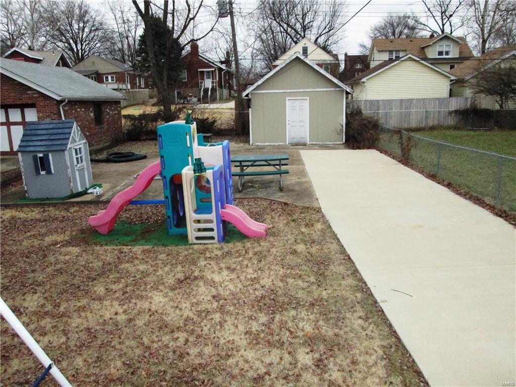 2444 Brown Road St. Louis, MO 63114 - Photo 31 of 39 Gallery Image 31