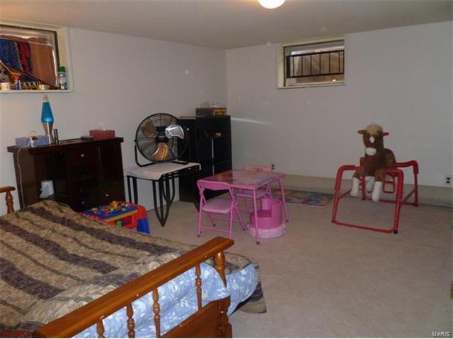 2444 Brown Road St. Louis, MO 63114 - Photo 35 of 39 Gallery Image 35