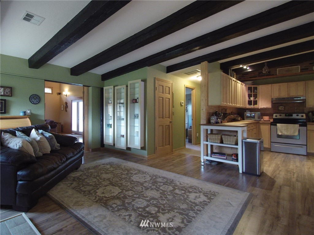 1784 Taylor Cutoff Road Sequim, WA 98382 - Photo 8 of 25