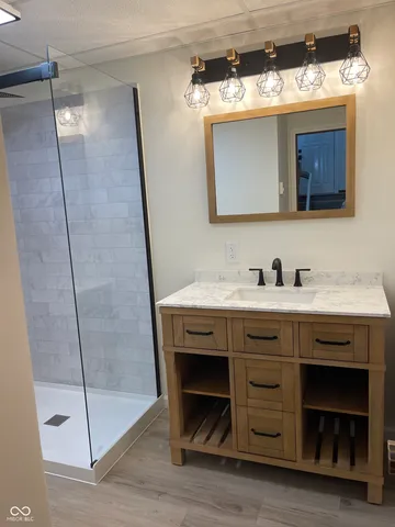 $459,900 | 164 West 1450th Street North, Summitville, IN 46070