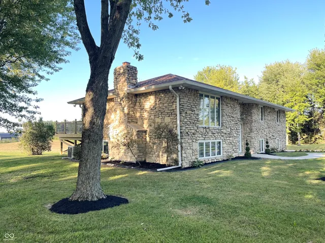$459,900 | 164 West 1450th Street North, Summitville, IN 46070