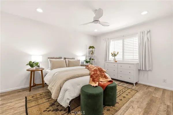 $699,000 | 14238 Dickens Street, Unit 4, Sherman Oaks, CA 91423